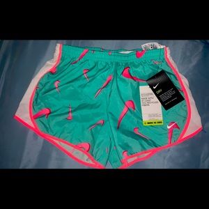 Nike Brand New Athletic Shorts Turquoise / Pink 💙💕